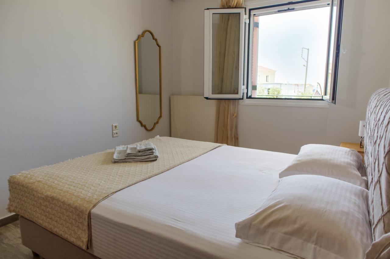 Almyros Aktis Seaview Apartment 칼라마타 외부 사진