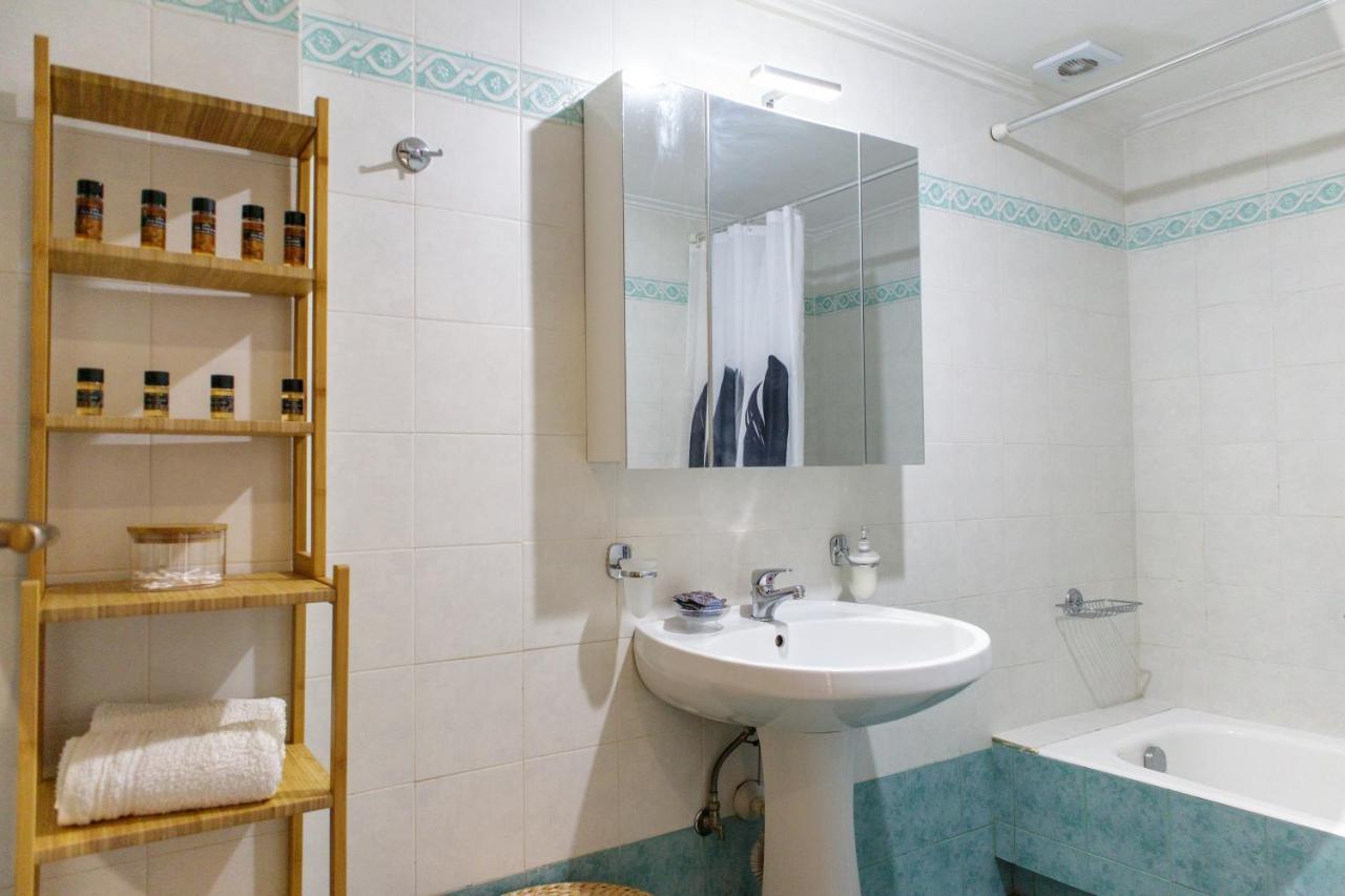 Almyros Aktis Seaview Apartment 칼라마타 외부 사진