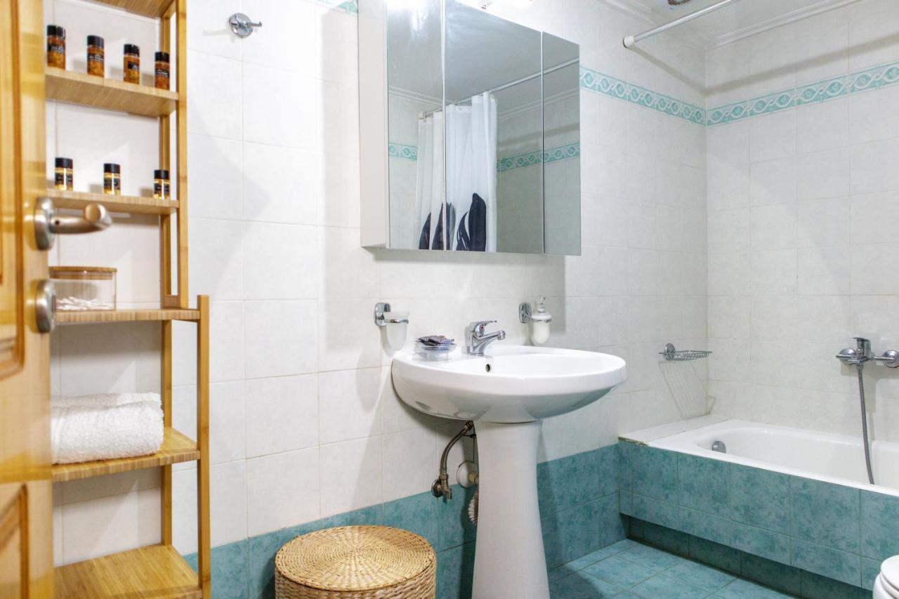 Almyros Aktis Seaview Apartment 칼라마타 외부 사진
